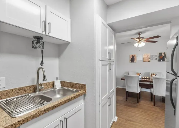 Delightful 1bd Unit Tcu Walkable Apartamento