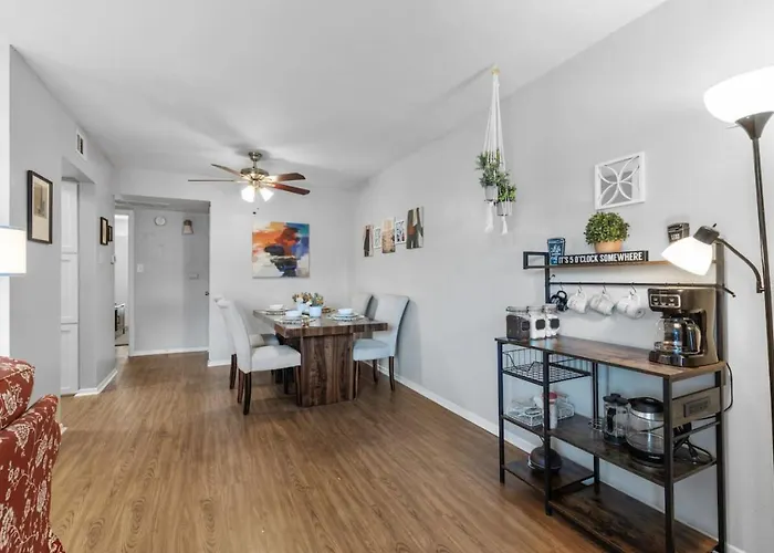 Delightful 1bd Unit Tcu Walkable * Fort Worth