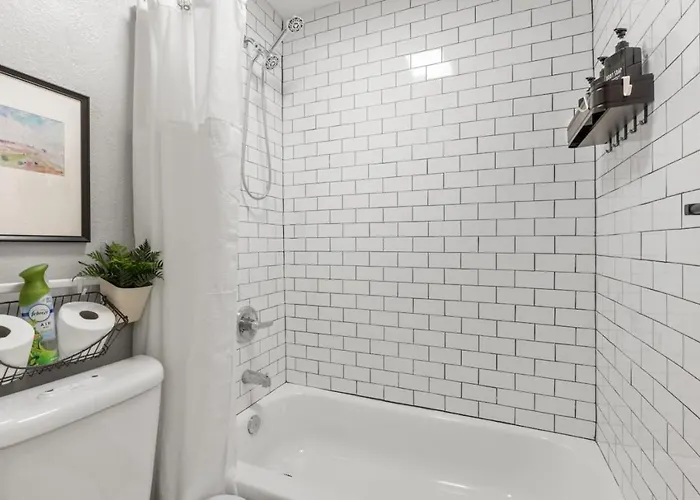Delightful 1bd Unit Tcu Walkable