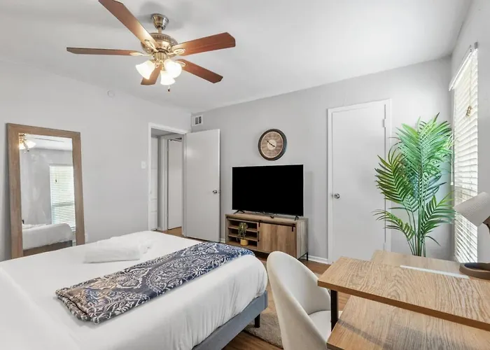 Delightful 1bd Unit Tcu Walkable